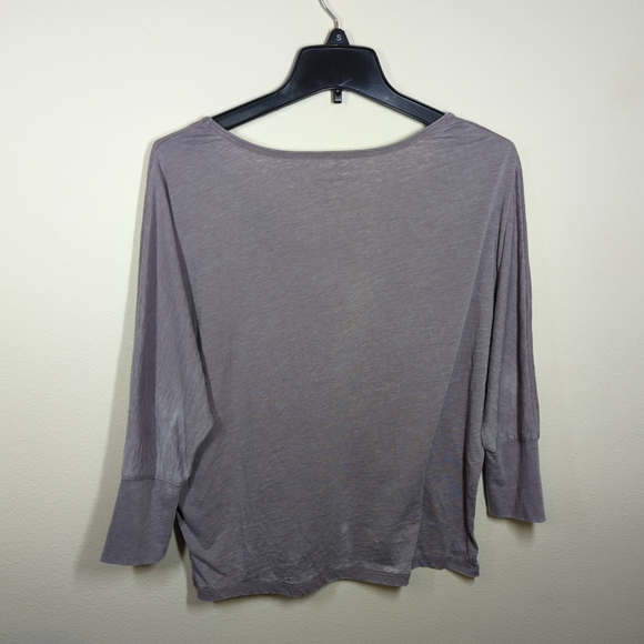 Disneyland Resort Minnie Mouse Grey Quarter Sleeve Cropped T-shirt Size M - Picture 7 of 7